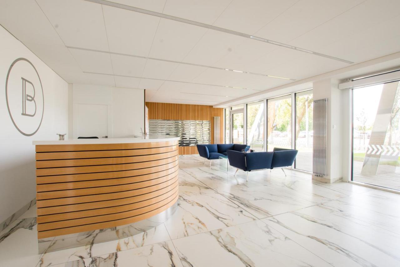 Baltic Marina Residence Z Garazem Колобжег Экстерьер фото